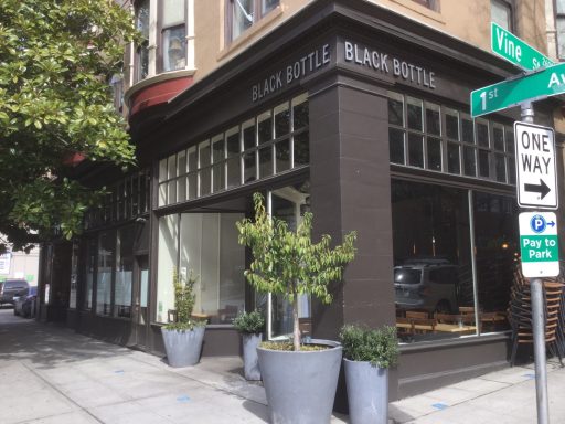 Exterior restaurant painting before